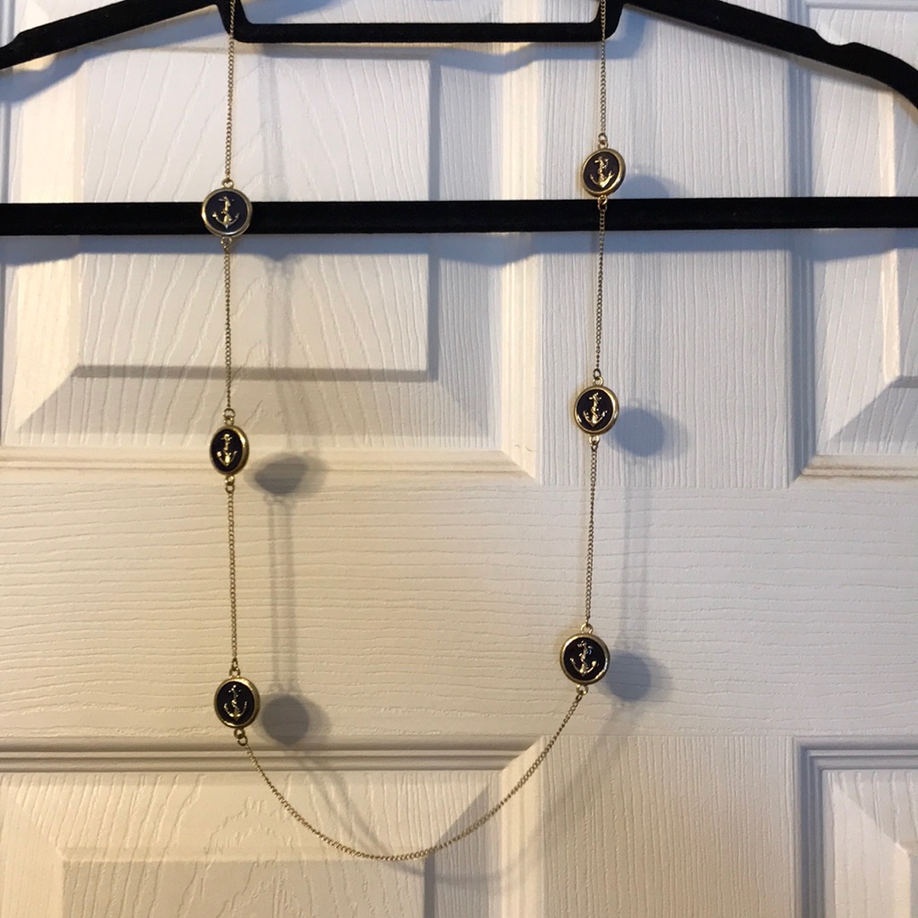 Anchor Necklace 12$